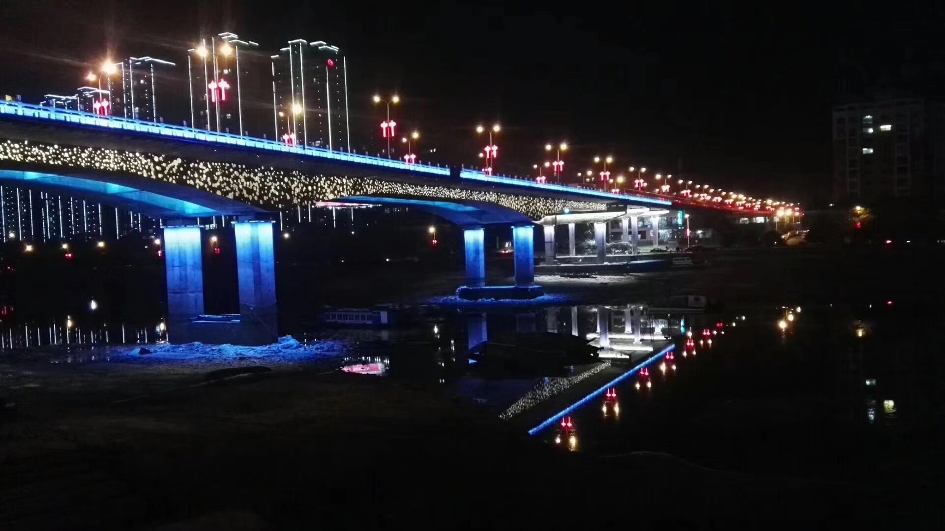 桥梁亮化照明